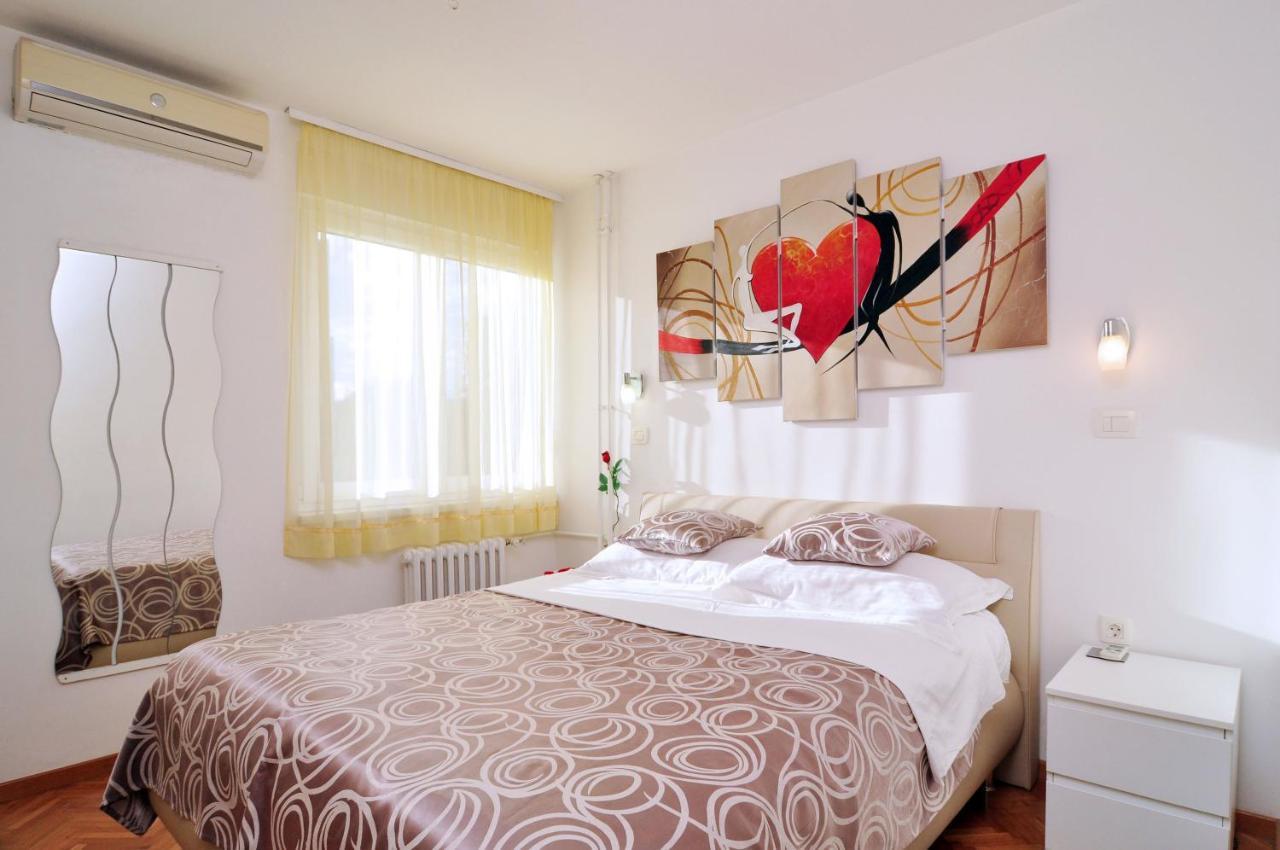 Full Equipped Flat Close To All Split Ngoại thất bức ảnh