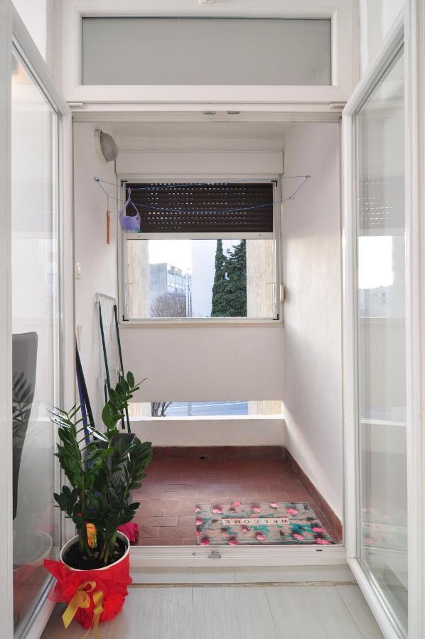Full Equipped Flat Close To All Split Ngoại thất bức ảnh