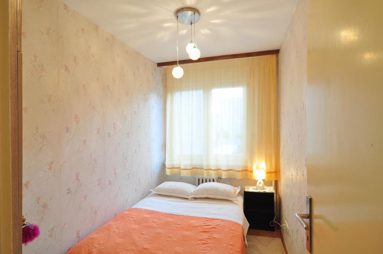 Full Equipped Flat Close To All Split Ngoại thất bức ảnh