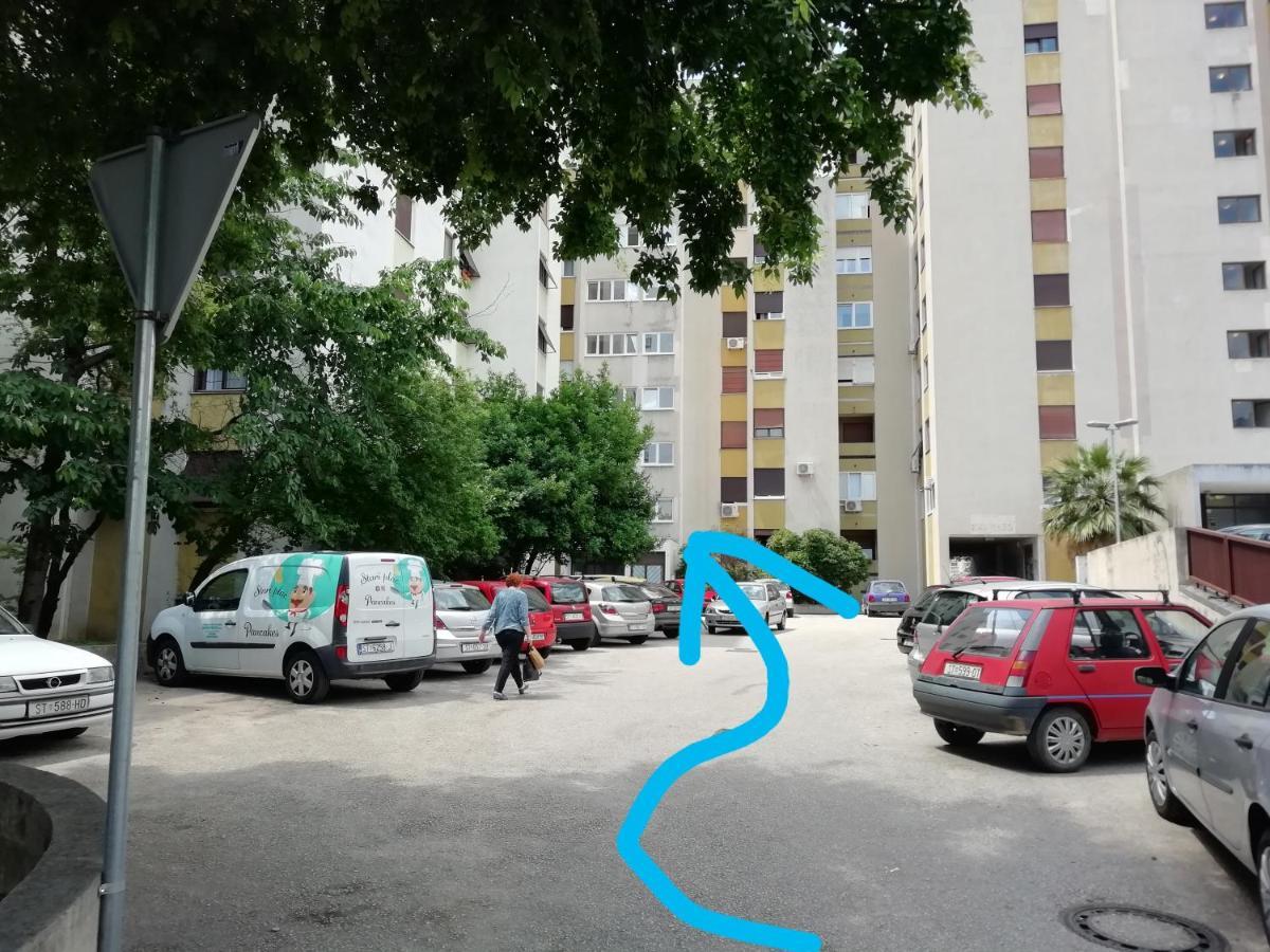 Full Equipped Flat Close To All Split Ngoại thất bức ảnh